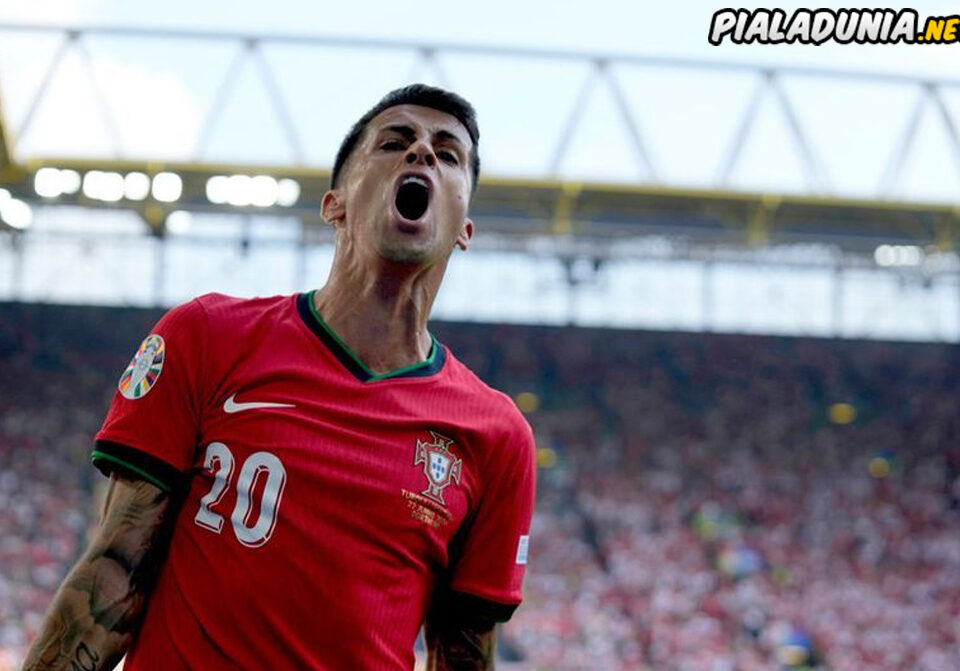 Al Hilal Sepakat Datangkan Joao Cancelo